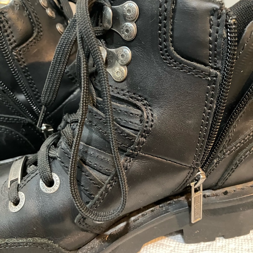 Women’s Harley Davidson boots . Size 8m